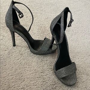 Michael Kors Sparkling Heels - Silver